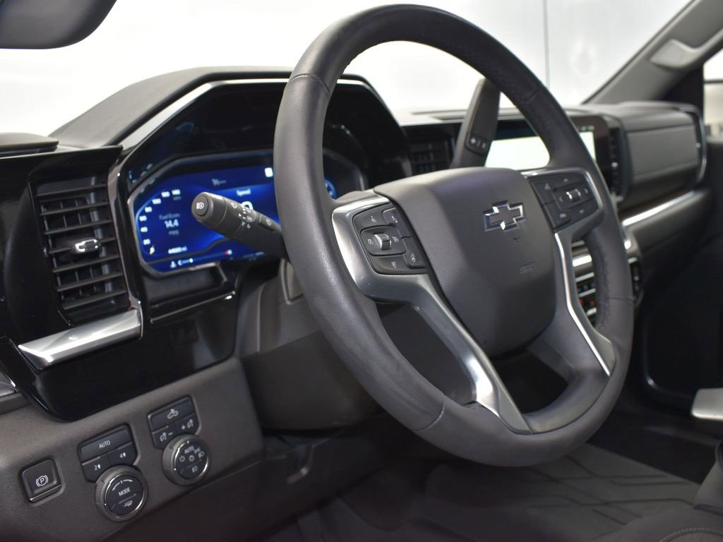 Used 2022 Chevrolet Silverado 1500 RST w/ Protection Package image 12