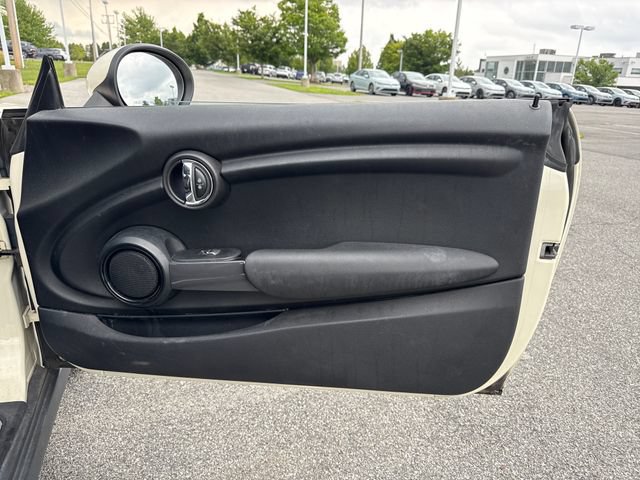 Used 2016 MINI Cooper 2-Door Hardtop FWD image 16