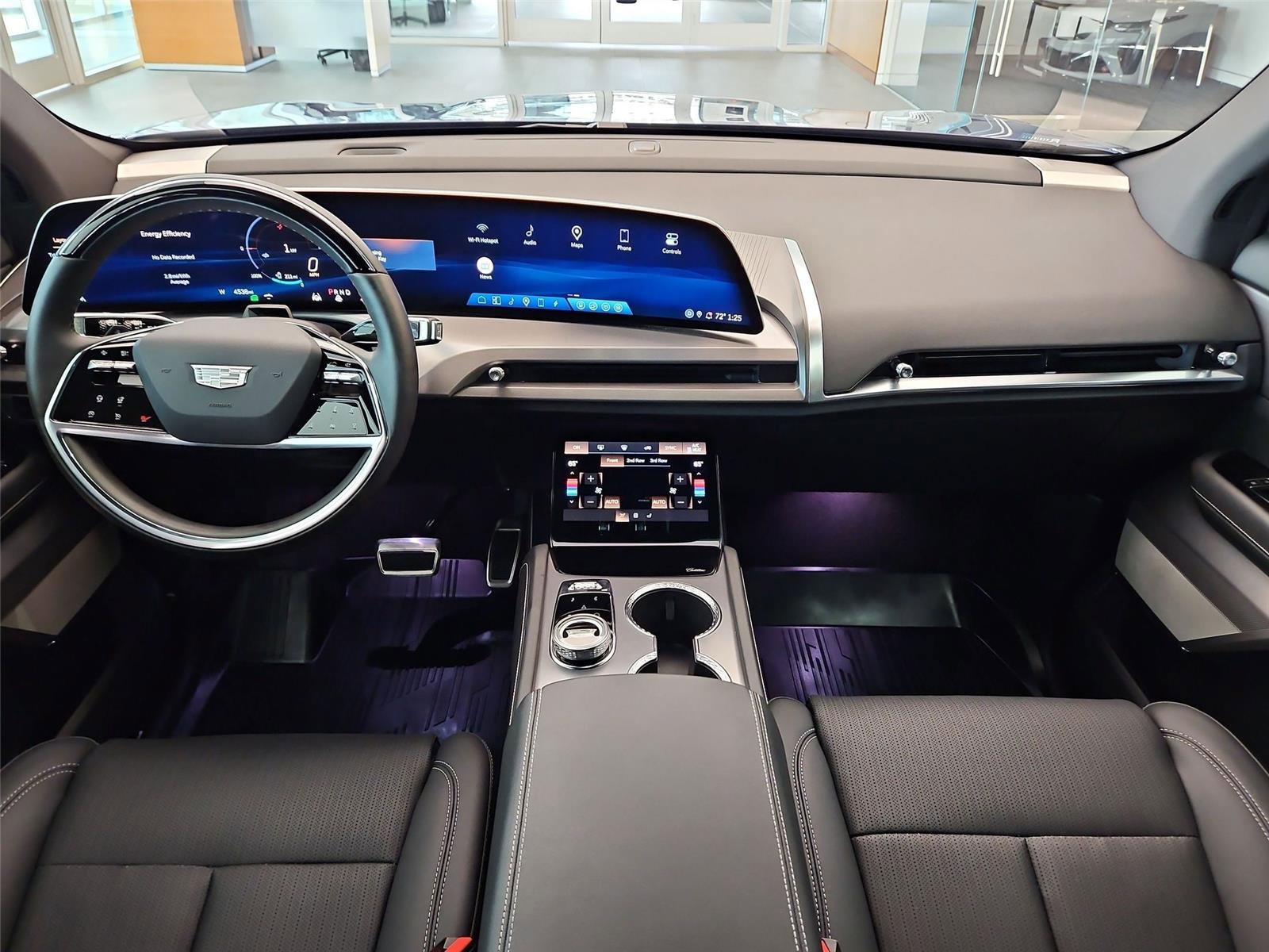 New 2026 Cadillac Vistiq Sport w/ LPO, Floor Liner Package AWD/4WD image 11