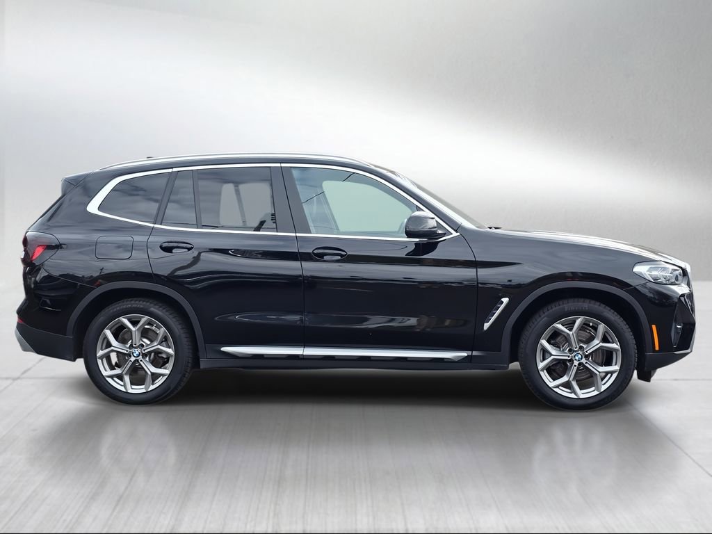 Used 2023 BMW X3 xDrive30i image 2
