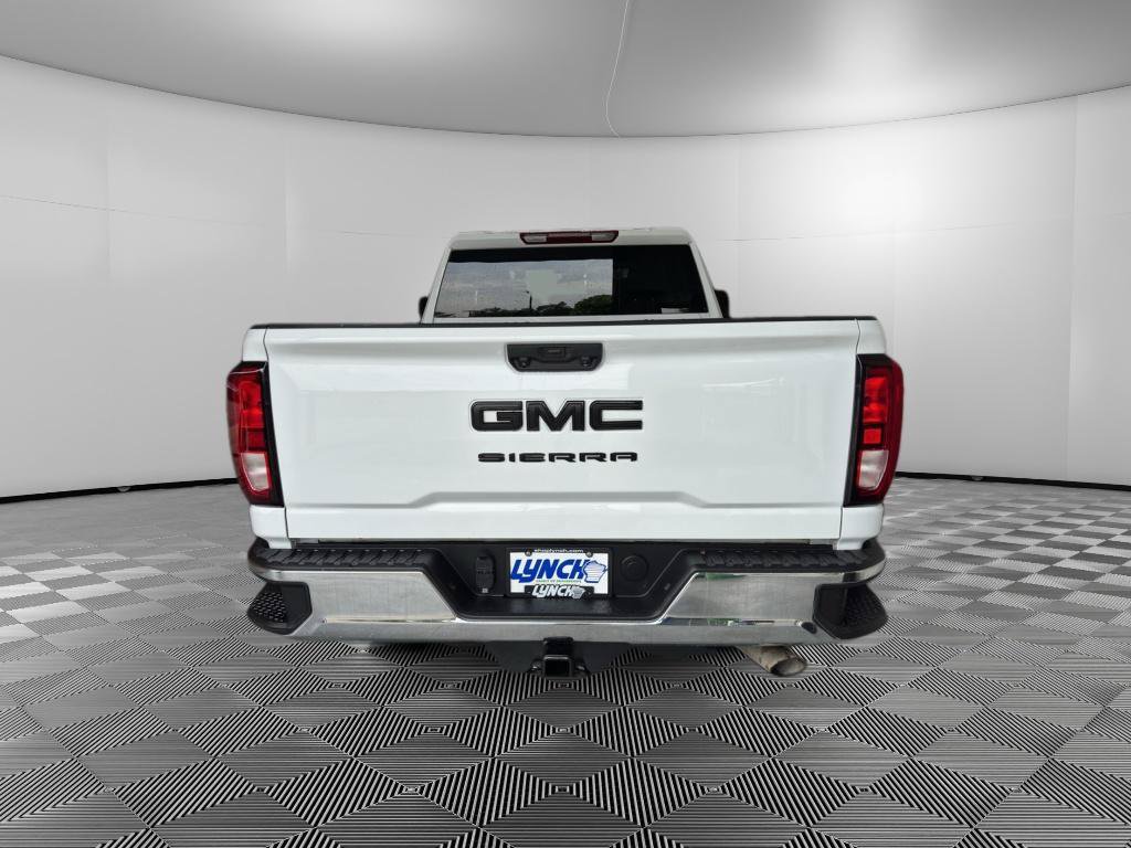 Used 2025 GMC Sierra 2500 Pro AWD/4WD image 4
