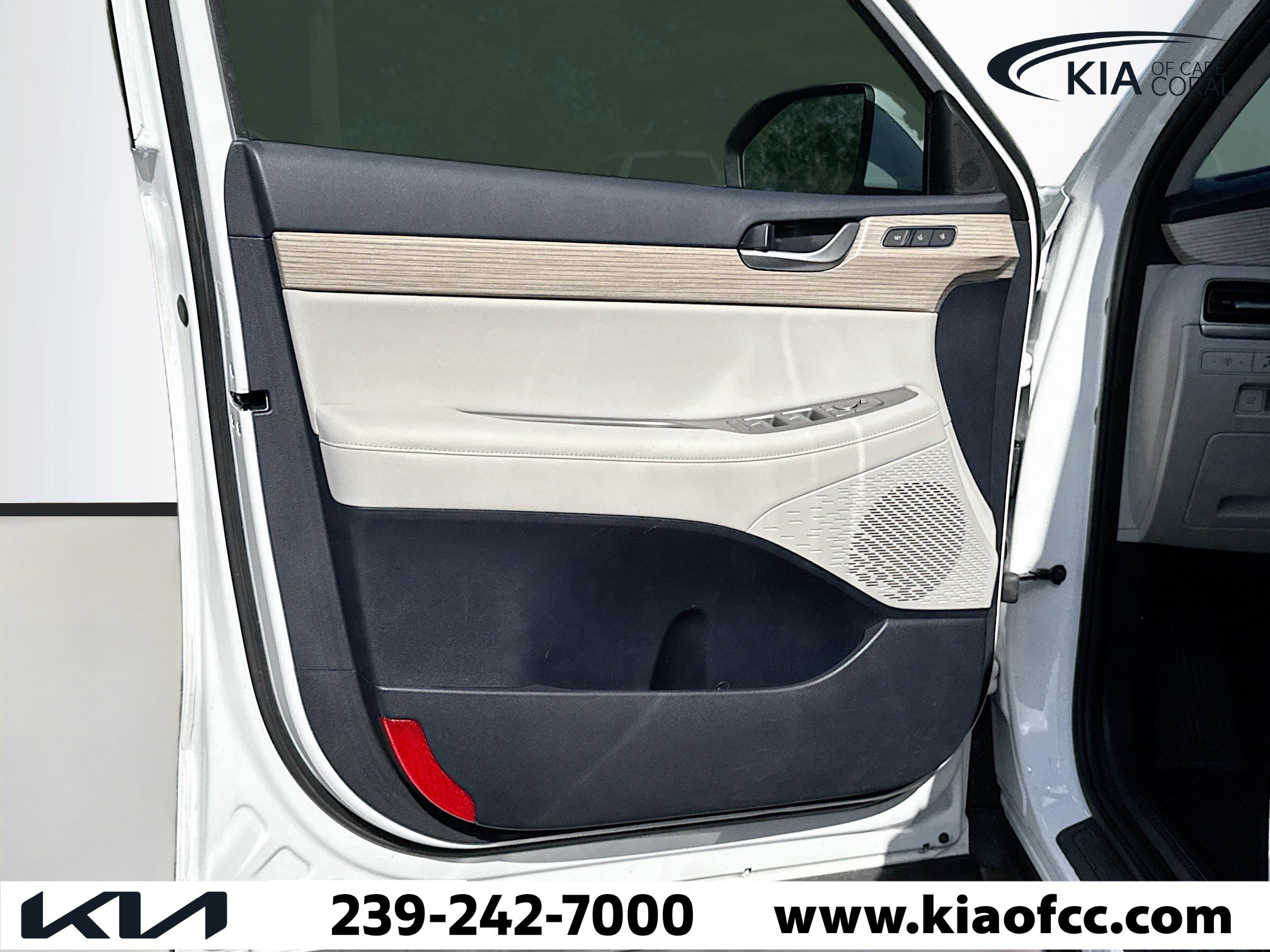 Used 2021 Hyundai Palisade SEL w/ Premium Package image 23