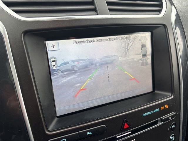 Used 2018 Ford Explorer Sport image 25