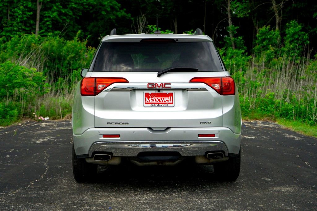 Used 2019 GMC Acadia Denali w/ Technology Package AWD/4WD image 7