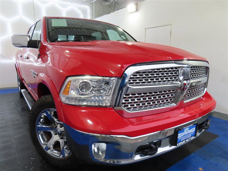 Used 2015 RAM 1500 Laramie w/ Convenience Group image 3