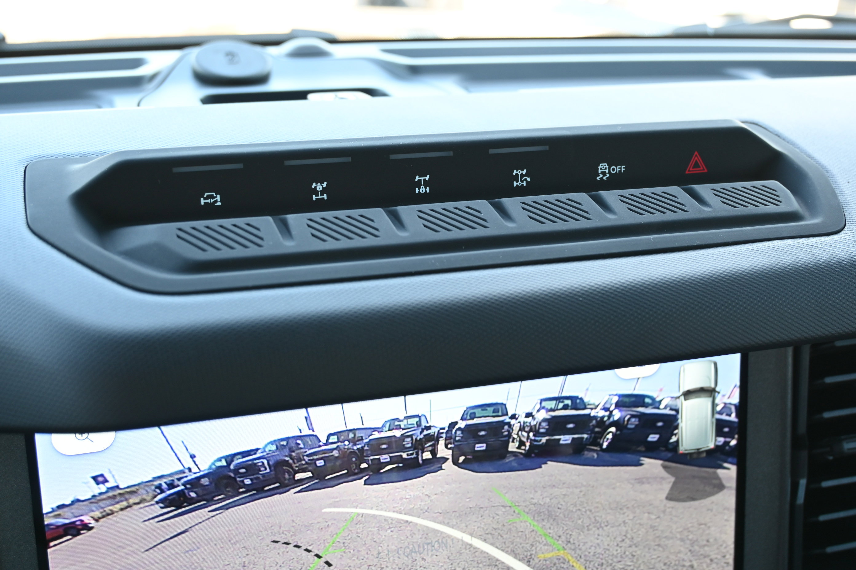 New 2025 Ford Bronco Badlands image 21