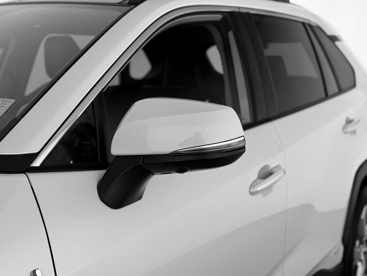 Used 2020 Toyota RAV4 Limited image 42