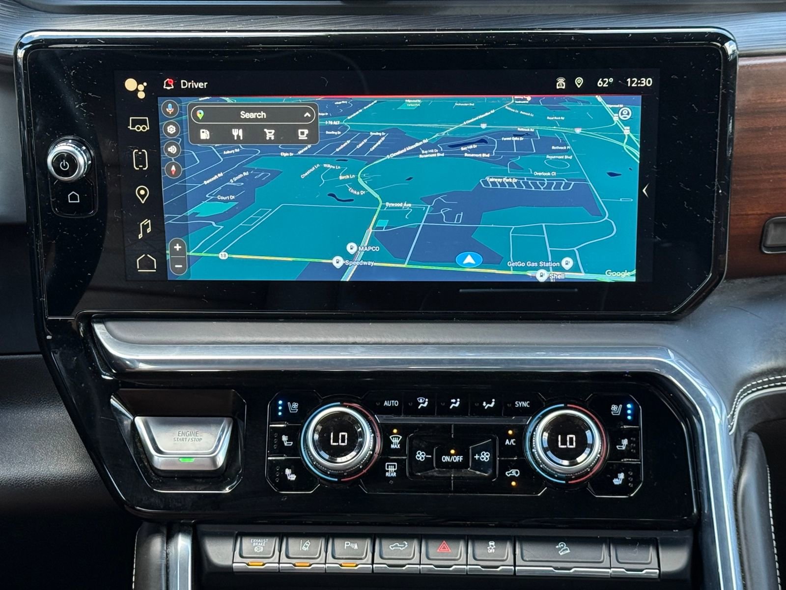 Used 2024 GMC Sierra 2500 Denali Ultimate w/ Max Trailering Package image 18