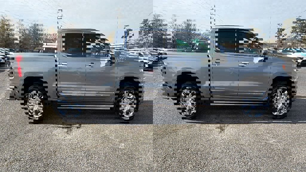 New 2026 Chevrolet Silverado 1500 High Country image 4