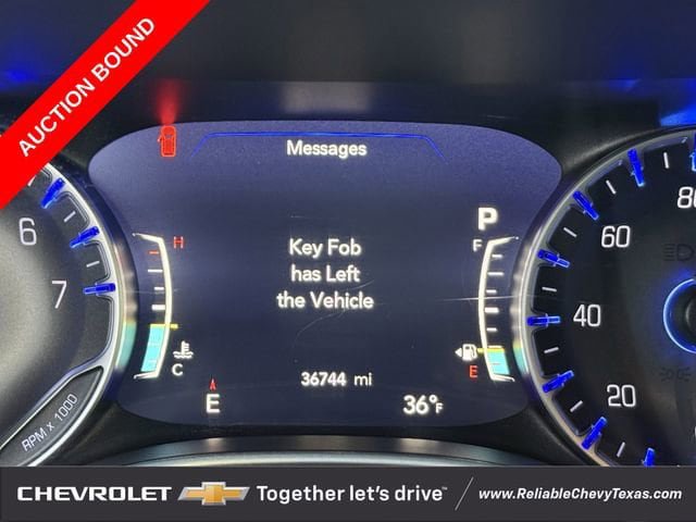 Used 2025 Chrysler Pacifica Select FWD image 16