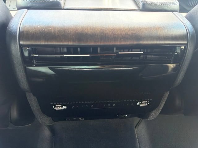 Used 2024 Jeep Grand Wagoneer L 4WD image 33