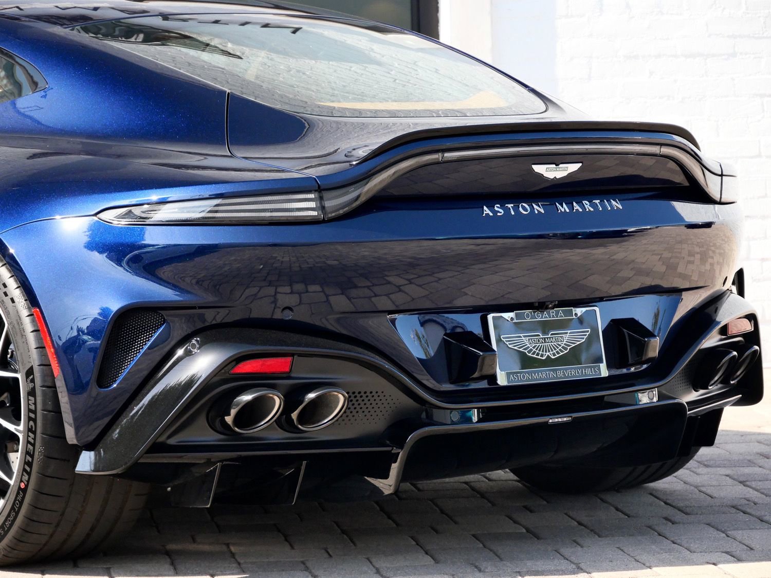 New 2026 Aston Martin V8 Vantage S RWD image 8