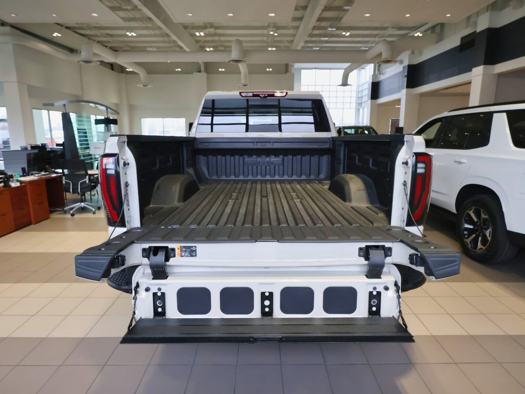 New 2026 GMC Sierra 2500 AT4X image 5