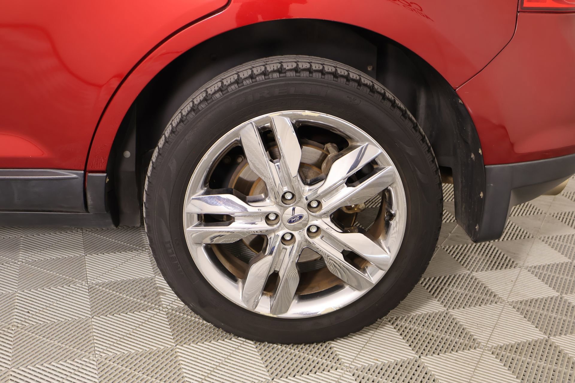 Used 2013 Ford Edge Limited FWD image 20