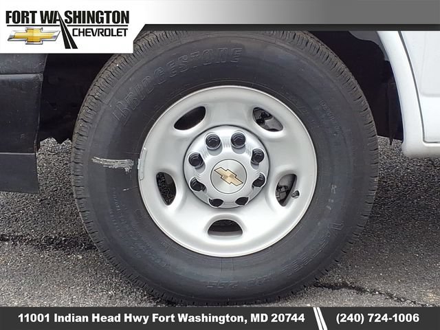 New 2025 Chevrolet Express 3500 w/ Driver Convenience Package RWD image 8