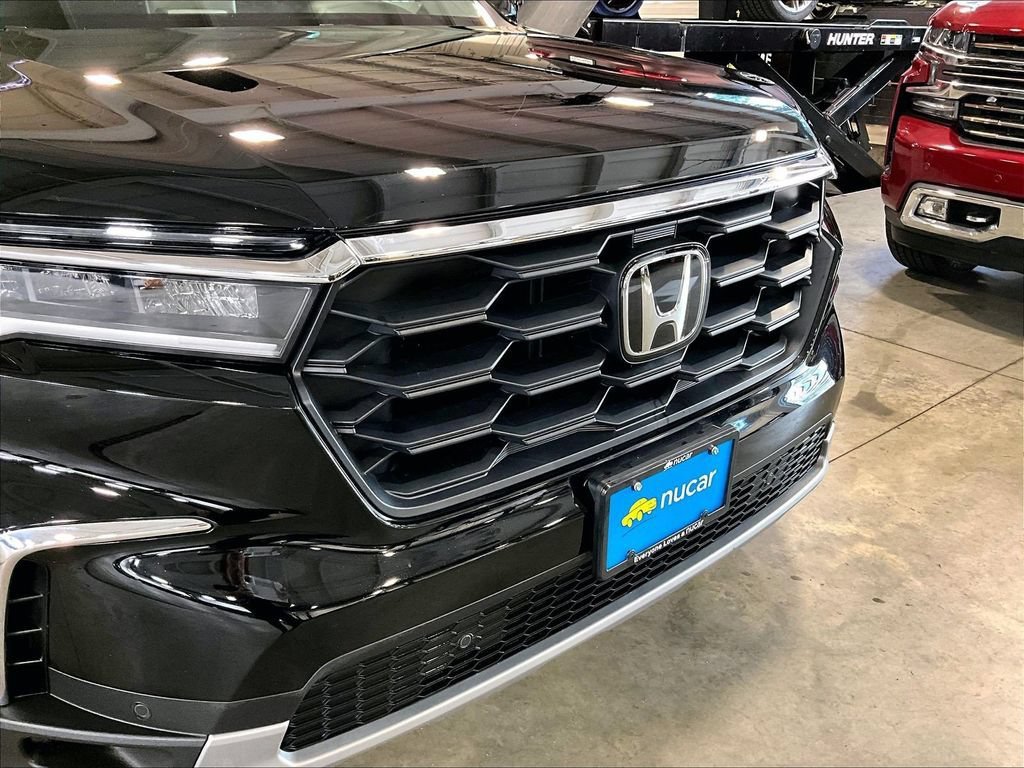 Used 2025 Honda Pilot EX-L image 33