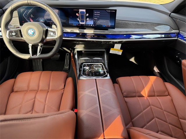 Certified 2026 BMW 750e xDrive 750e xDrive w/ Executive Package image 40