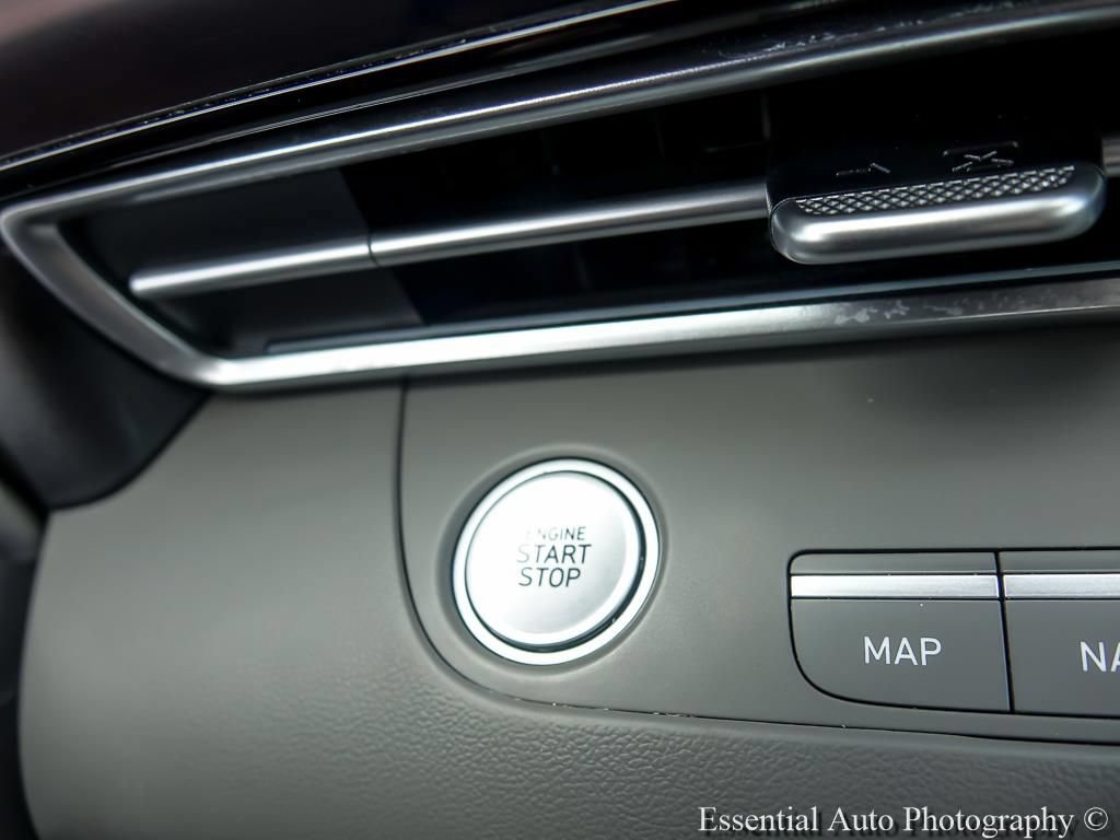 Used 2025 Hyundai Elantra SEL FWD image 17