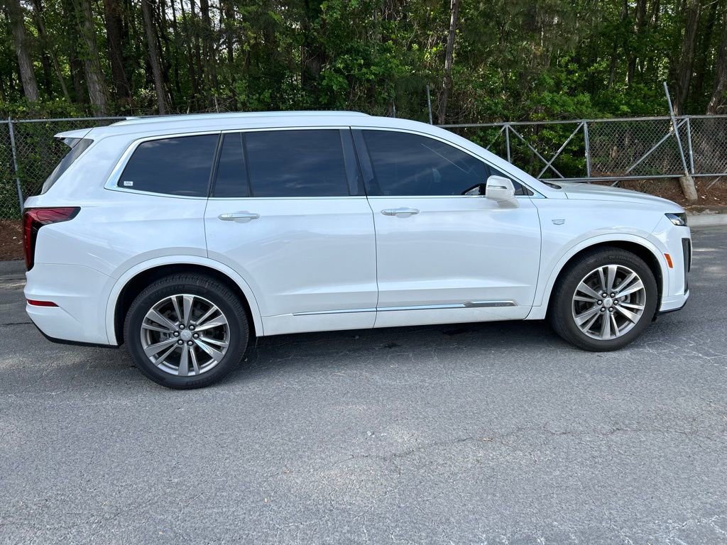 Used 2020 Cadillac XT6 Premium Luxury FWD image 8