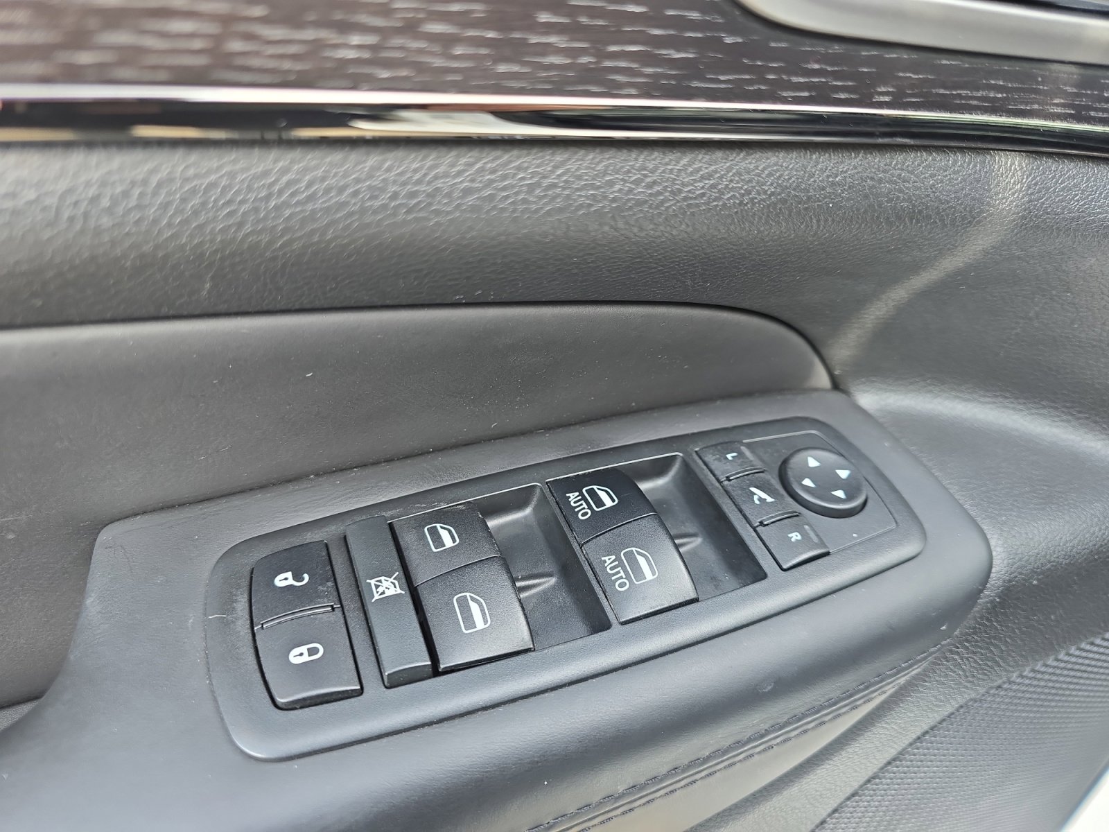 Used 2018 Jeep Grand Cherokee High Altitude image 15