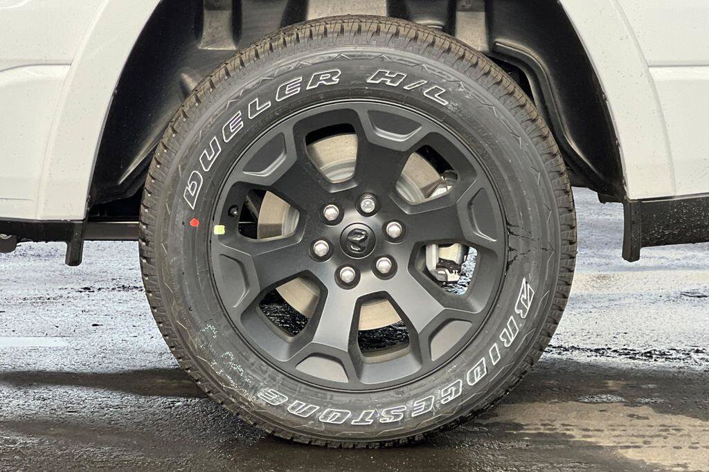 New 2026 RAM 1500 Big Horn AWD/4WD image 25