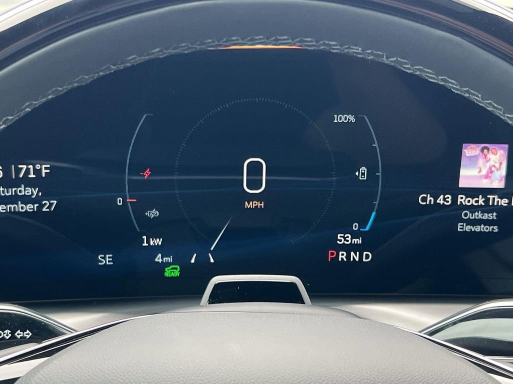 New 2026 Cadillac Vistiq Luxury image 15