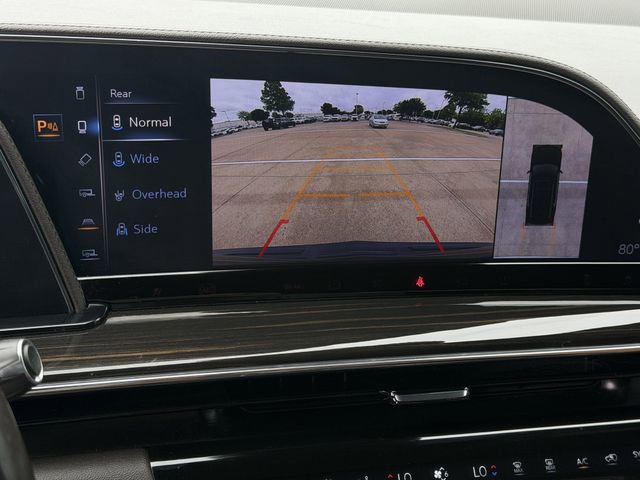 Used 2022 Cadillac Escalade Premium Luxury w/ Performance Package AWD/4WD image 19