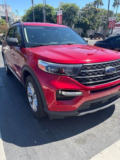 Used 2022 Ford Explorer XLT w/ Equipment Group 202A RWD image 5