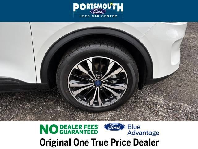 Used 2022 Ford Escape SEL w/ SEL Stealth AWD Package image 39