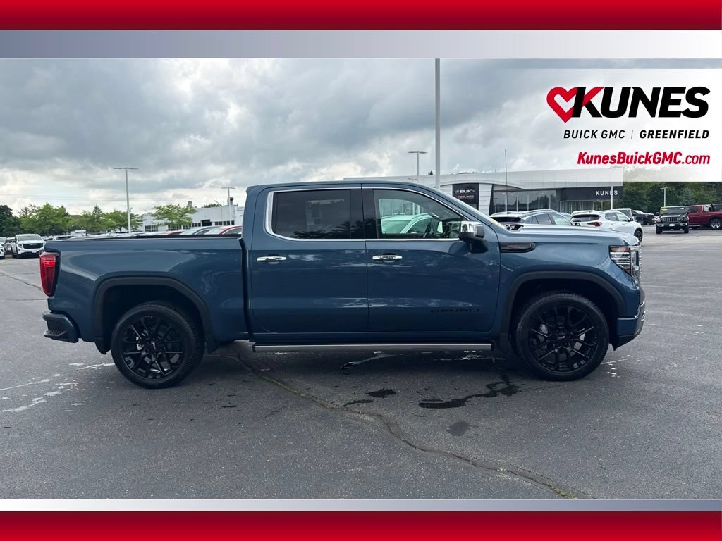 New 2026 GMC Sierra 1500 Denali w/ Denali Reserve Package AWD/4WD image 3