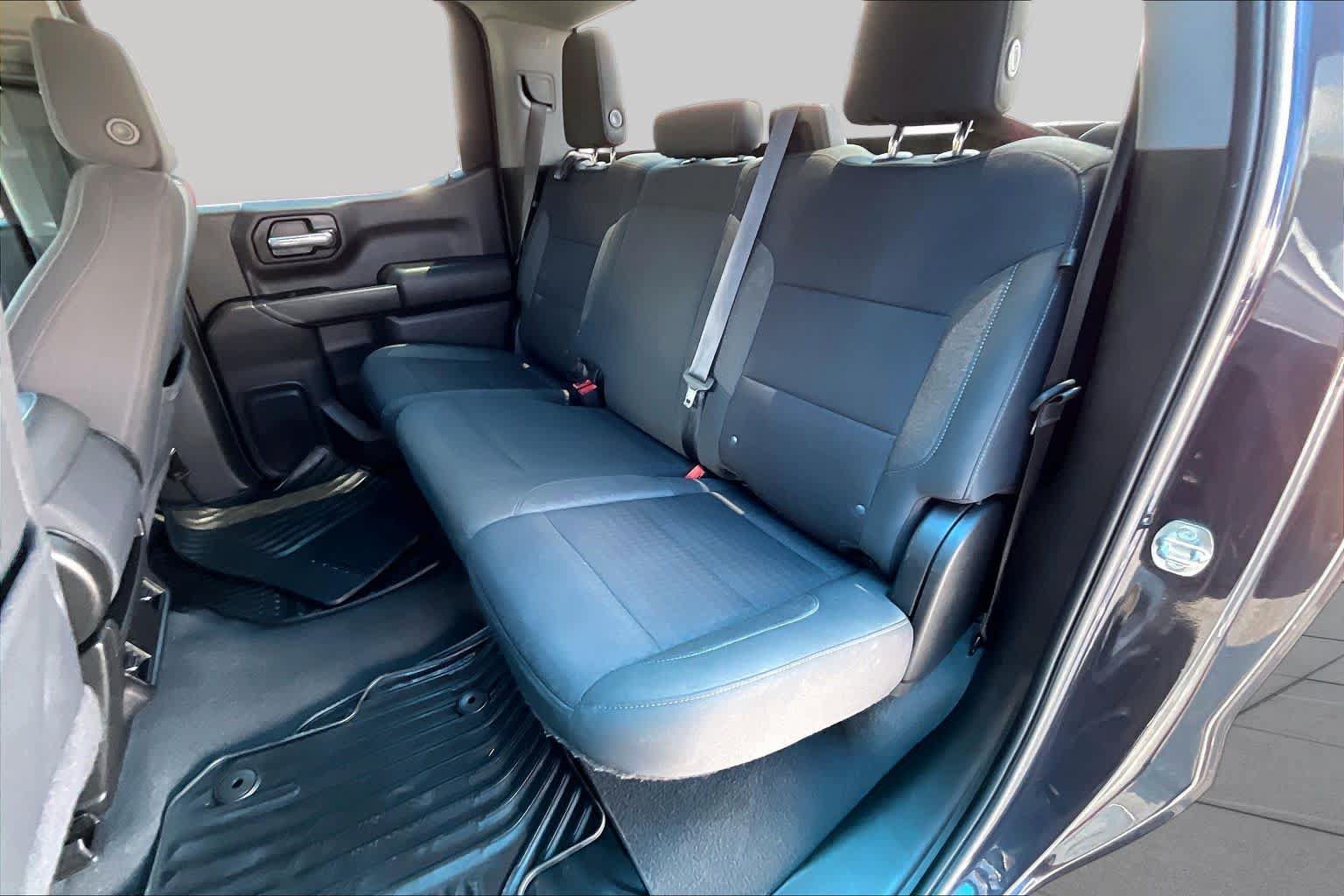 Used 2022 Chevrolet Silverado 1500 Custom Trail Boss AWD/4WD image 20