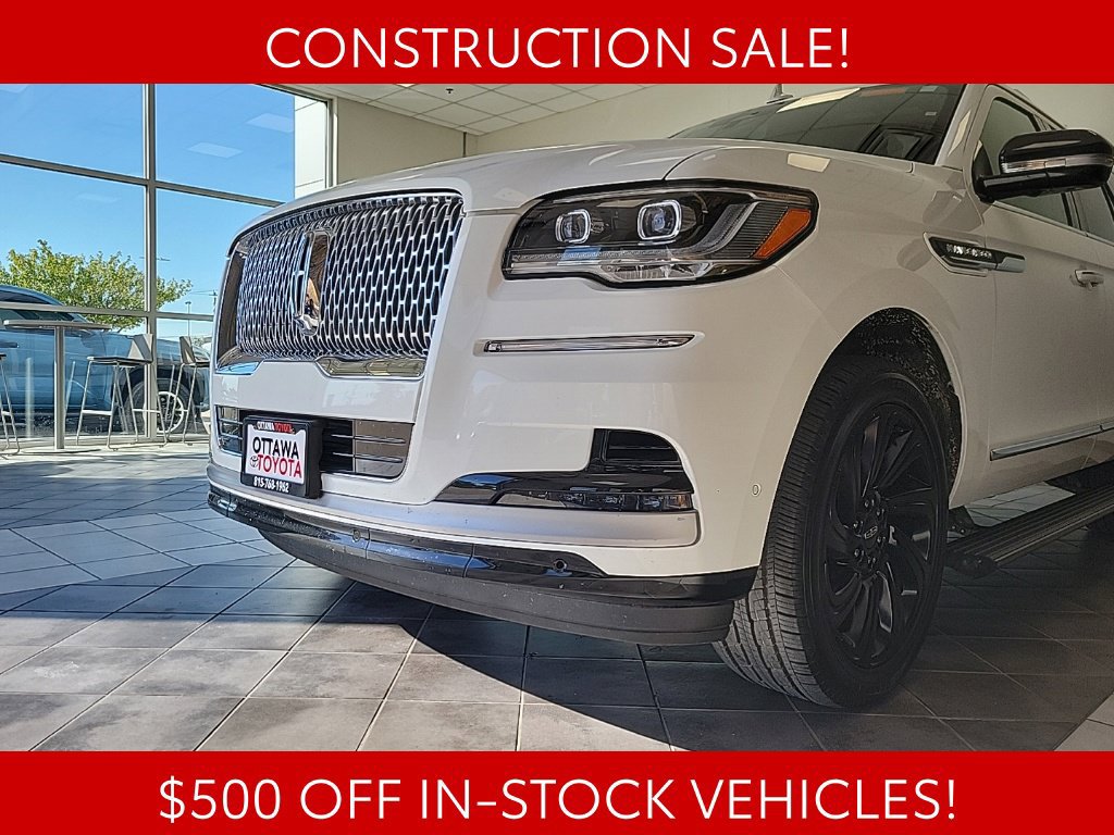Used 2022 Lincoln Navigator Reserve AWD/4WD image 14