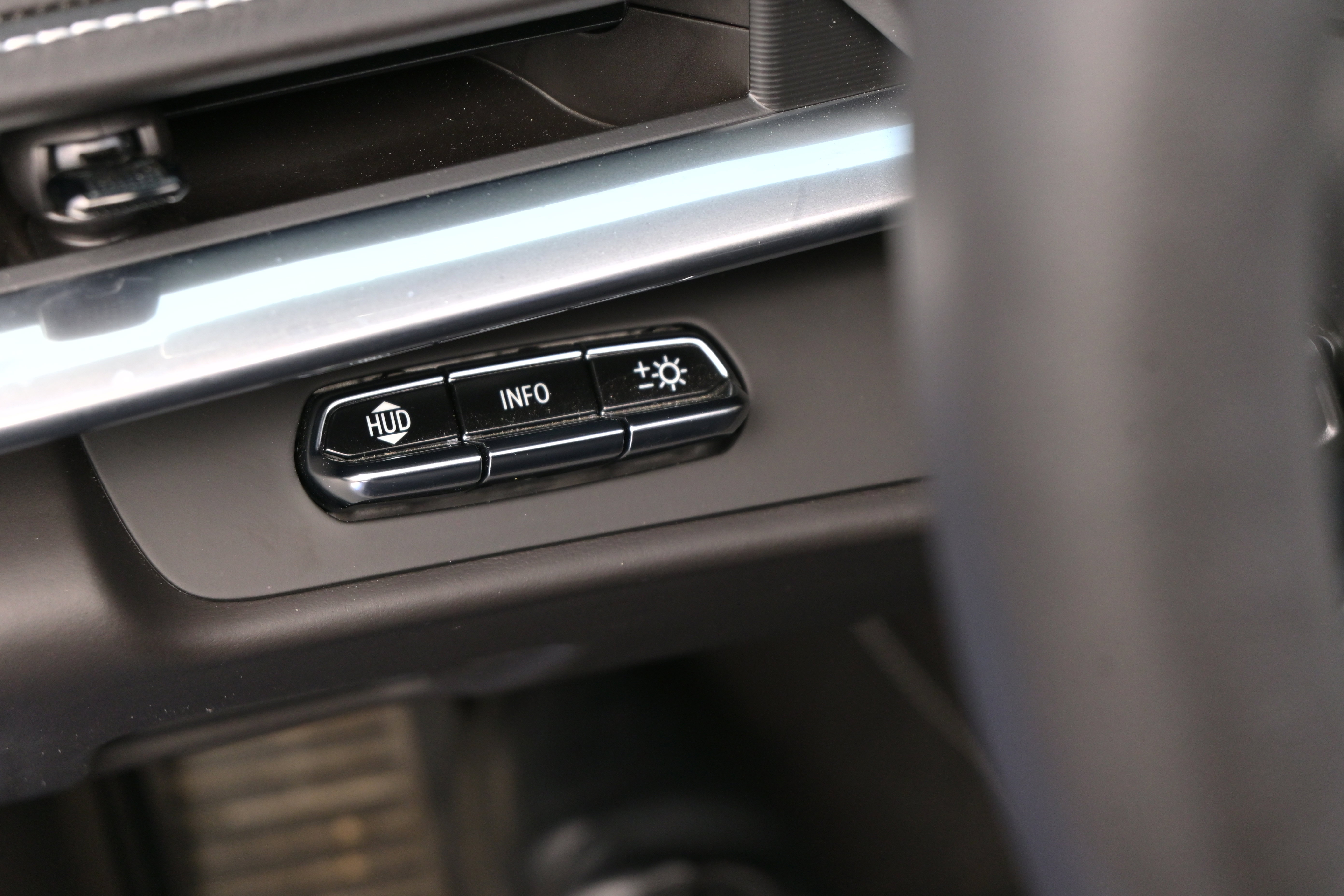 Used 2023 Chevrolet Corvette Stingray Premium Cpe w/ Z51 Performance Package RWD image 27