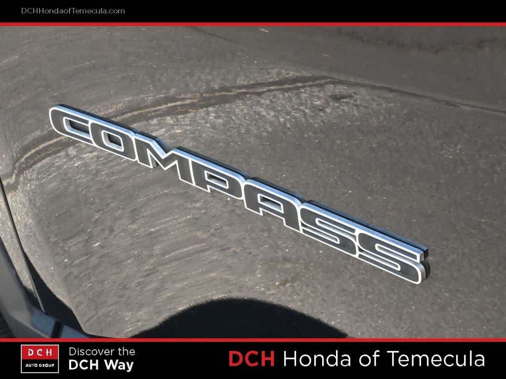 Used 2025 Jeep Compass Sport AWD/4WD image 7