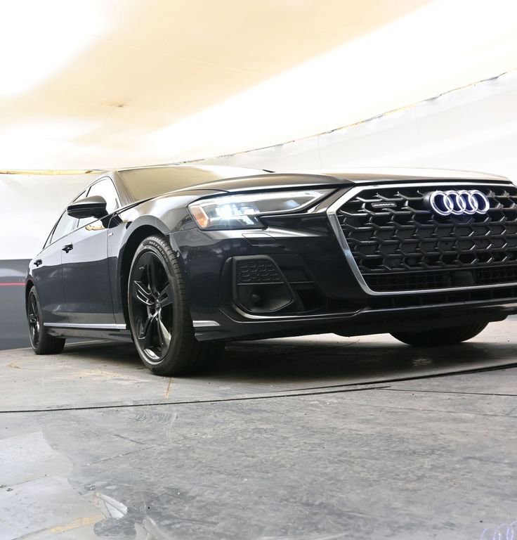Certified 2025 Audi A8 L 3.0T image 44