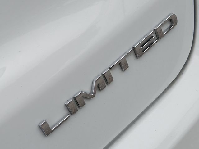 Used 2025 Jeep Compass Limited w/ Elite Group AWD/4WD image 8