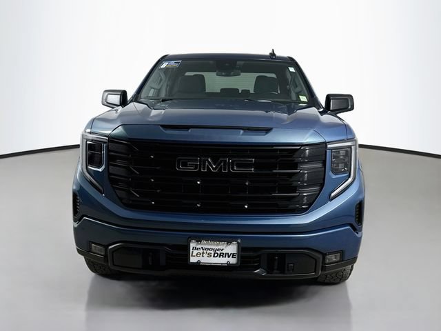 Used 2024 GMC Sierra 1500 Elevation w/ LPO, Elevation Black Package AWD/4WD image 7
