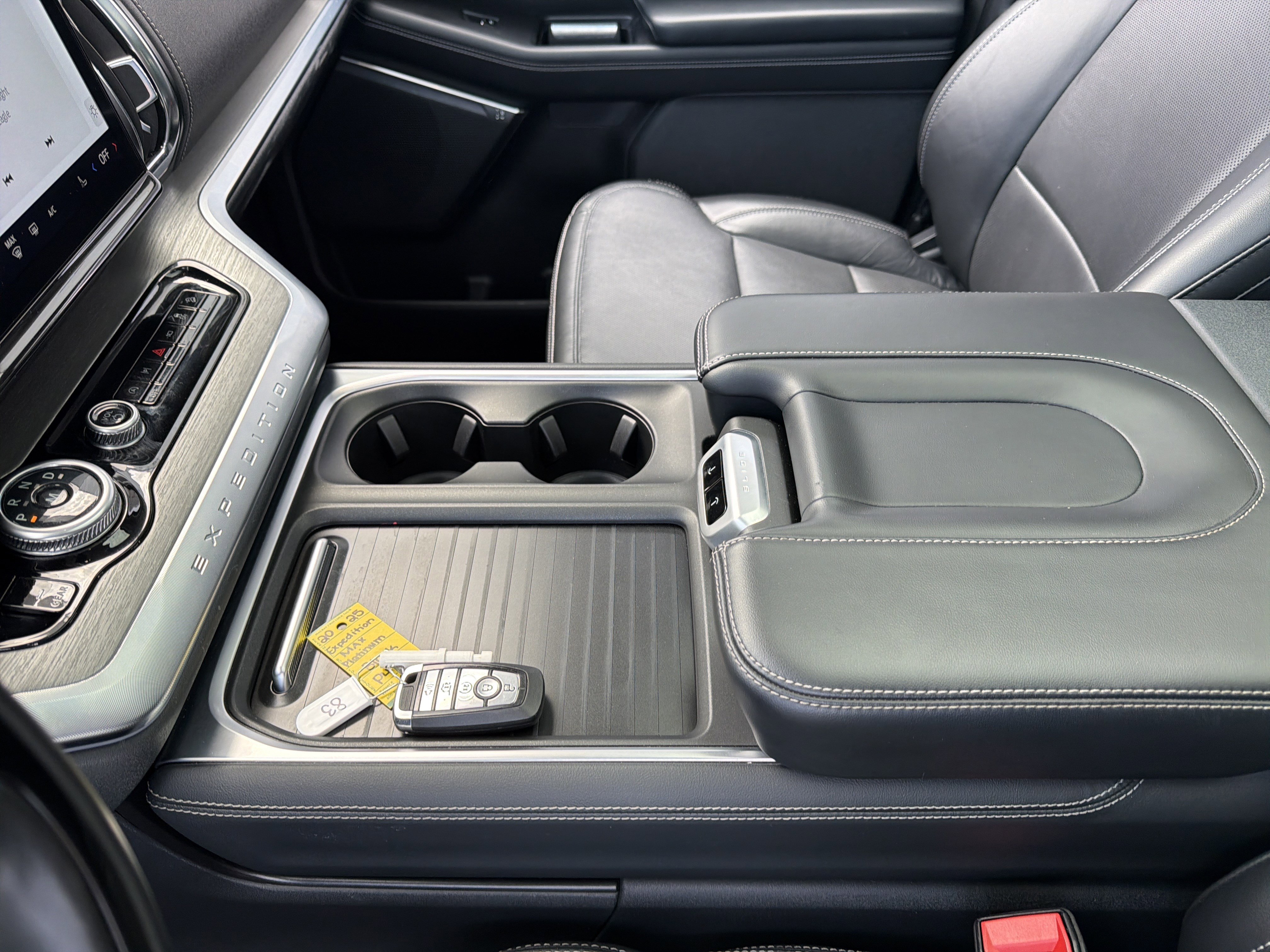 Used 2025 Ford Expedition Max Platinum image 75