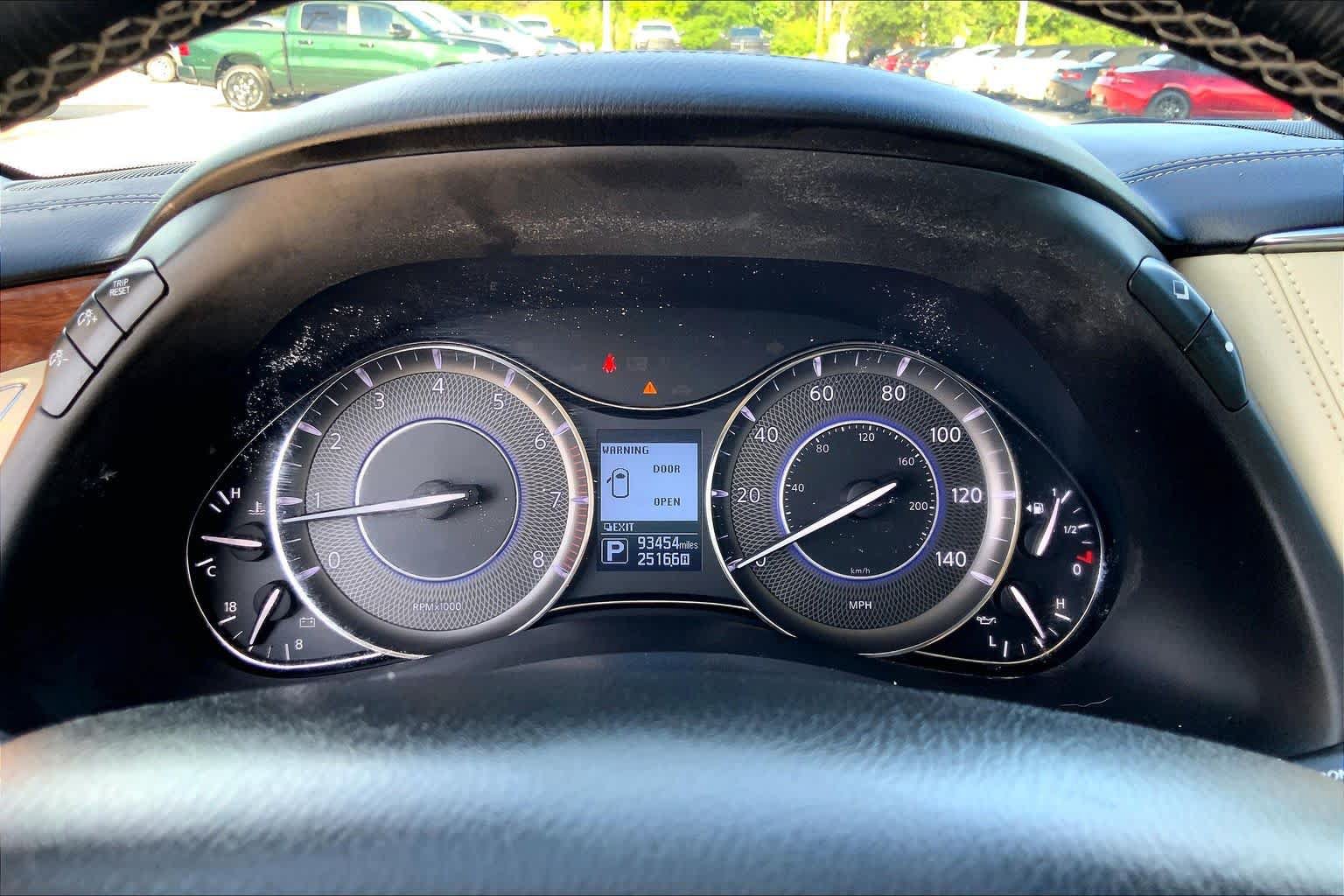 Used 2019 INFINITI QX80 Luxe w/ Proassist Package RWD image 26