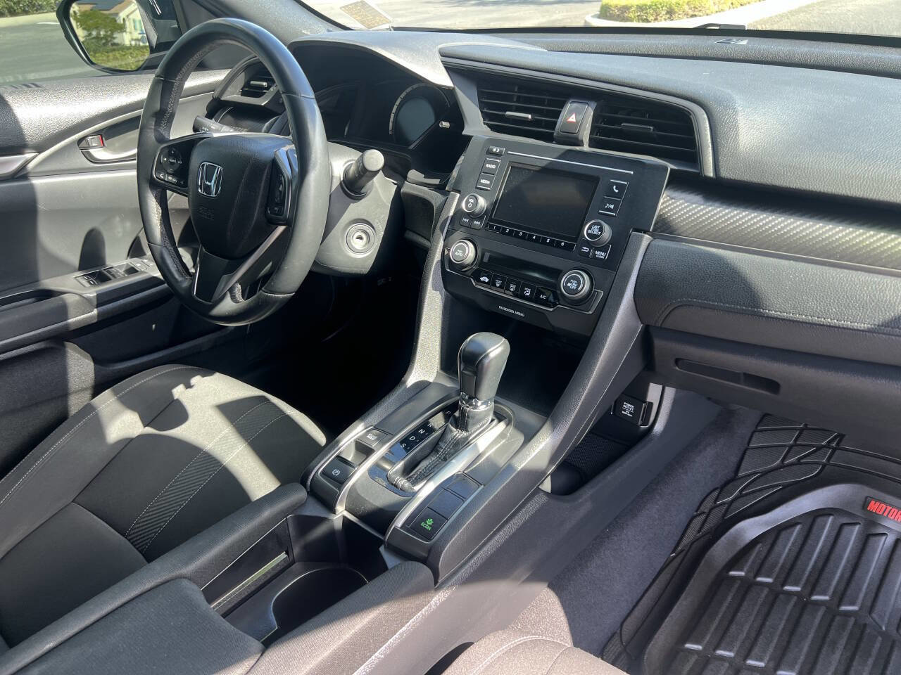 Used 2018 Honda Civic Sport image 22
