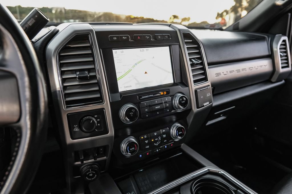 Used 2020 Ford F250 Platinum w/ FX4 Off-Road Package image 25