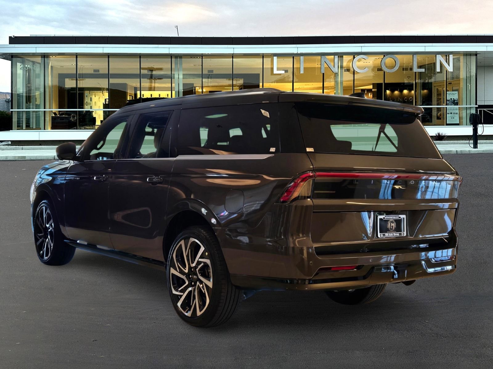 New 2026 Lincoln Navigator L Black Label image 4
