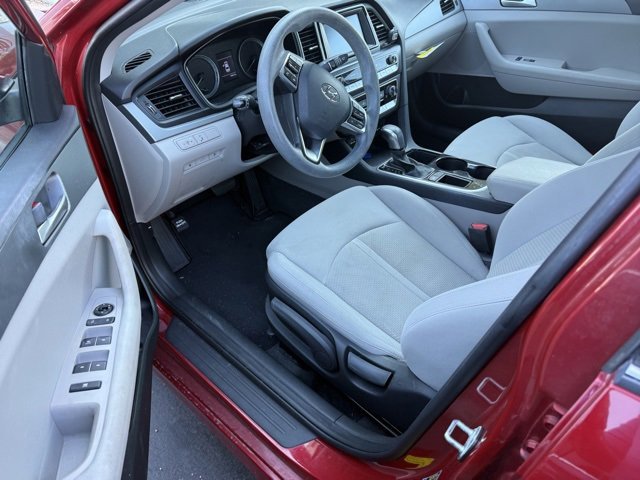 Used 2018 Hyundai Sonata SE image 9