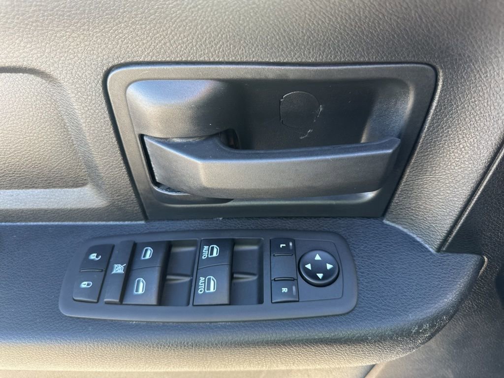 Used 2022 RAM 1500 Tradesman w/ Chrome Appearance Group image 22