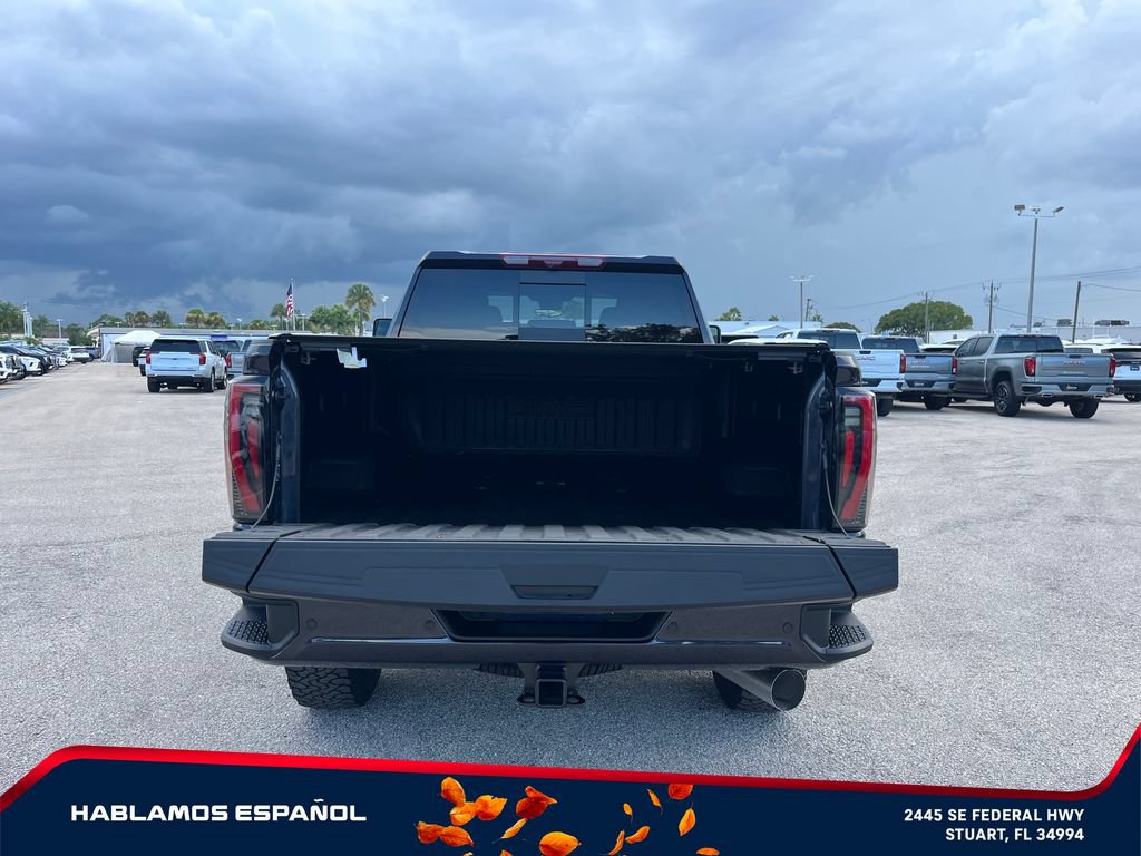 New 2026 GMC Sierra 2500 AT4 w/ AT4 Premium Plus Package AWD/4WD image 16