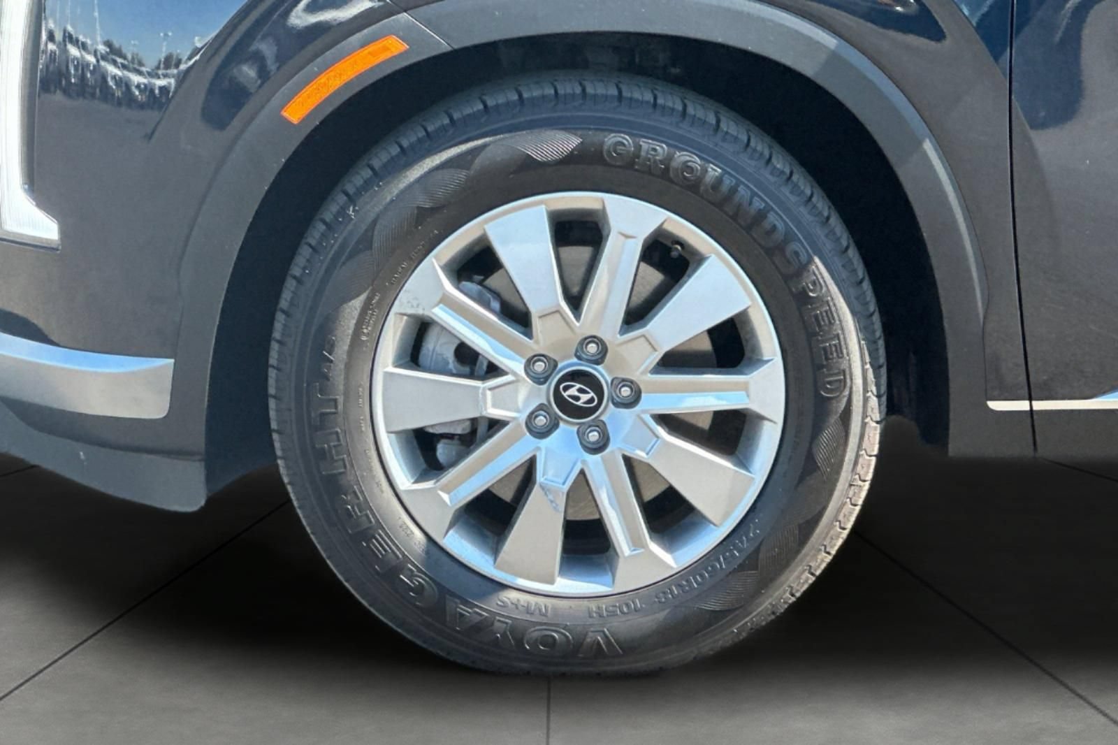 Used 2025 Hyundai Palisade SEL FWD image 32