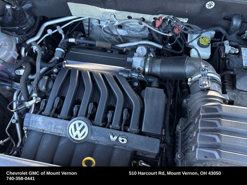 Used 2021 Volkswagen Atlas SEL R-Line AWD/4WD image 25