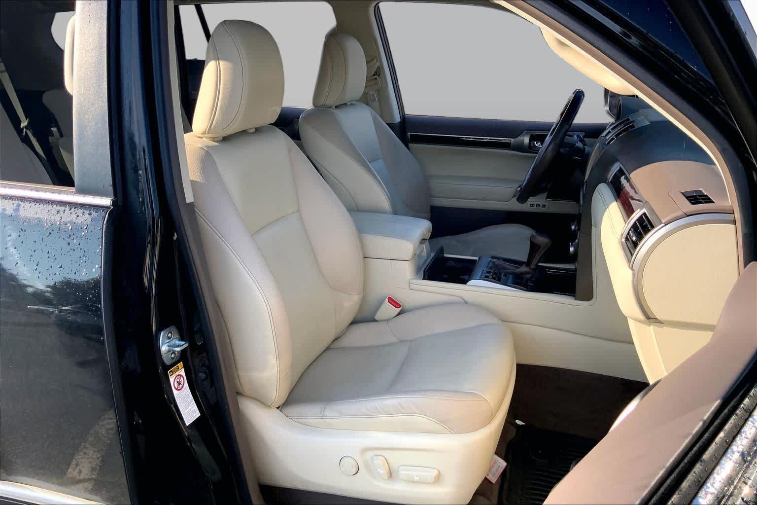 Used 2017 Lexus GX 460 Premium AWD/4WD image 9