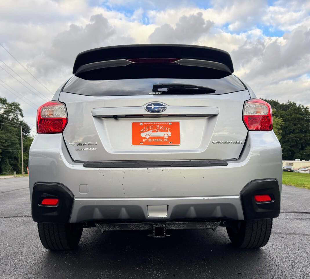 Used 2016 Subaru Crosstrek 2.0i Premium image 8