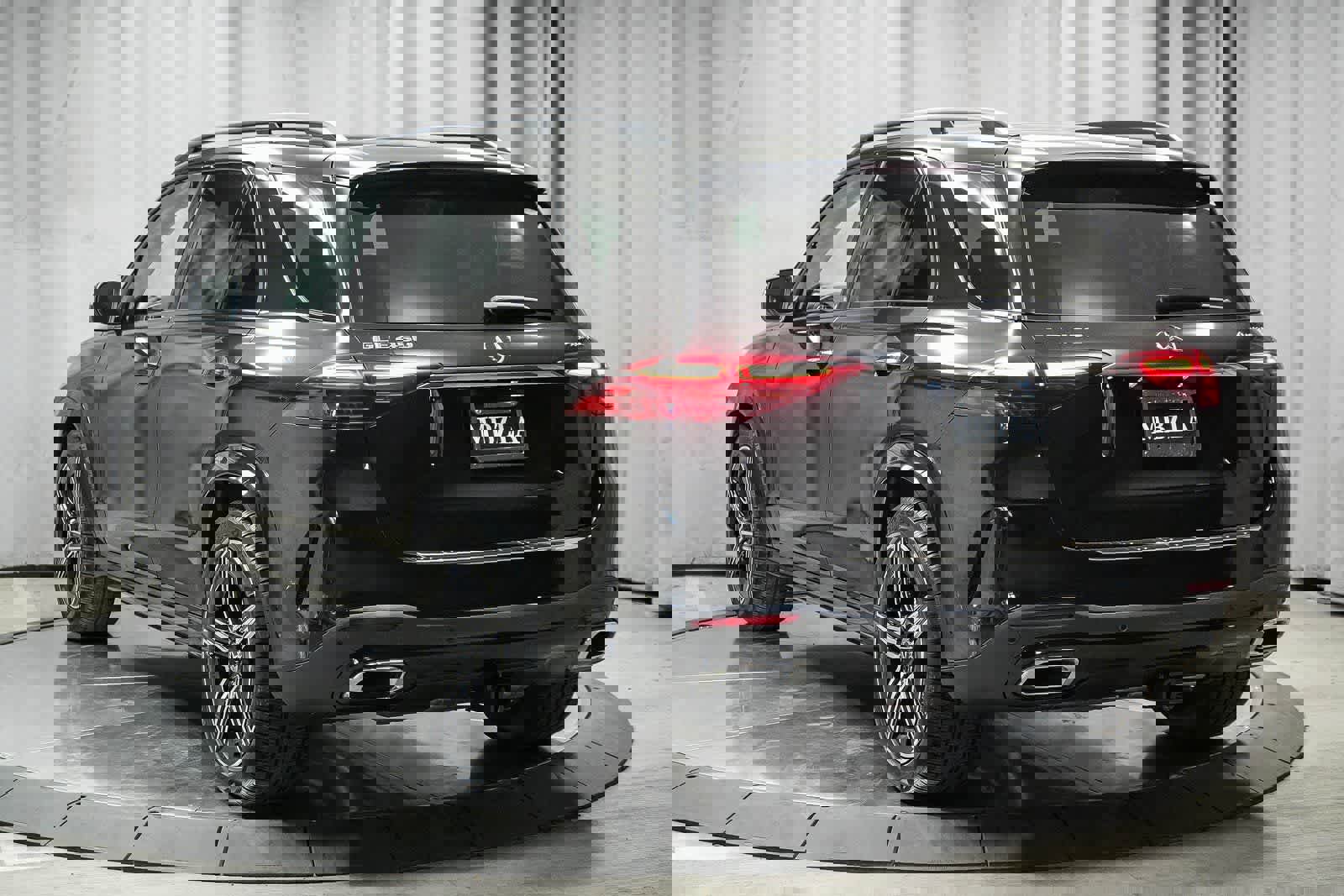 Used 2025 Mercedes-Benz GLE 450 4MATIC image 6